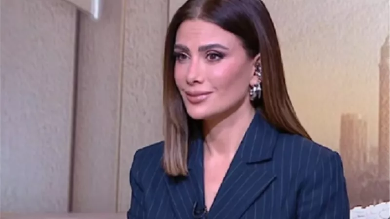 صبا مبارك: 