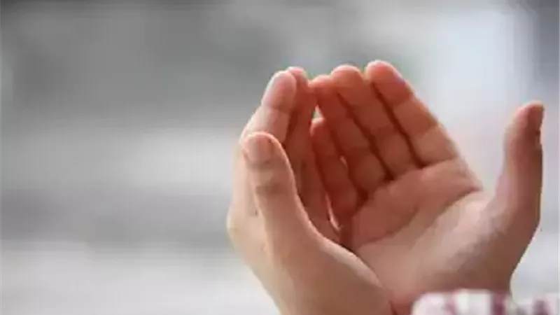 دعاء قبل النوم في رجب بالقرآن