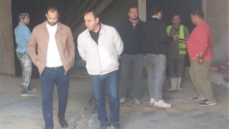 رئيس جهاز 15 مايو يتفقد أهم المرافق الخدمية فى المدينة.. صور