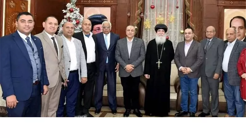 الشعب الجمهوري ببني سويف يهنئ الإخوة الأقباط بعيد الميلاد