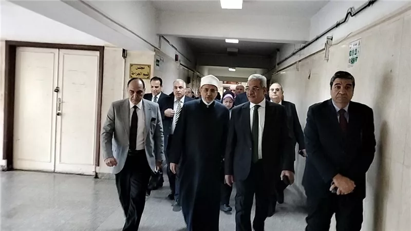 رئيس جامعة الزقازيق يستقبل رئيس جامعة الأزهر