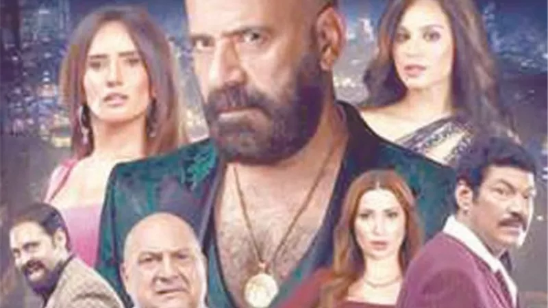 محمد سعد يفاجئ جمهوره بالسينما ويشاهد 