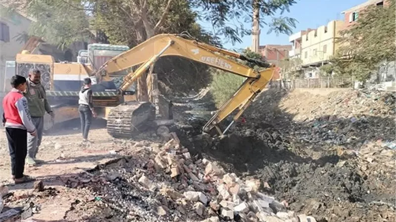 البدءفى إنشاء كوبري ترعة بوش بمدينة ناصر