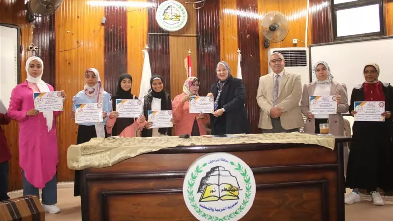 تكريم المدارس الفائزة في مسابقة رواد الأعمال والابتكار