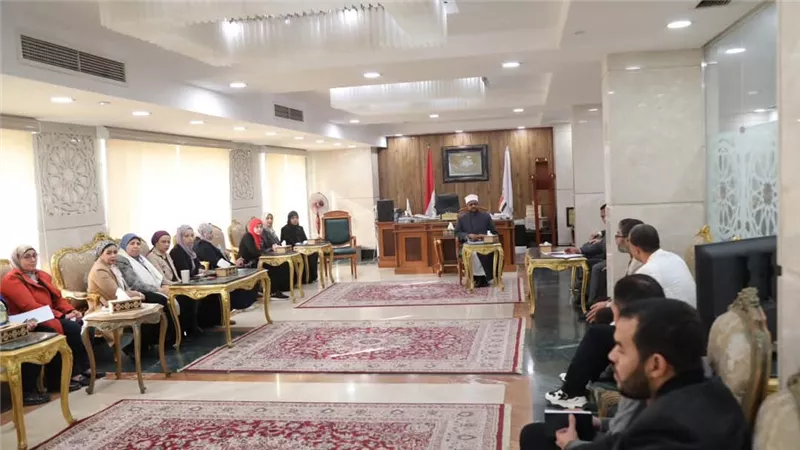 الجندي يناقش جهود تنفيذ عدد من المشاريع العلمية والبحثيه