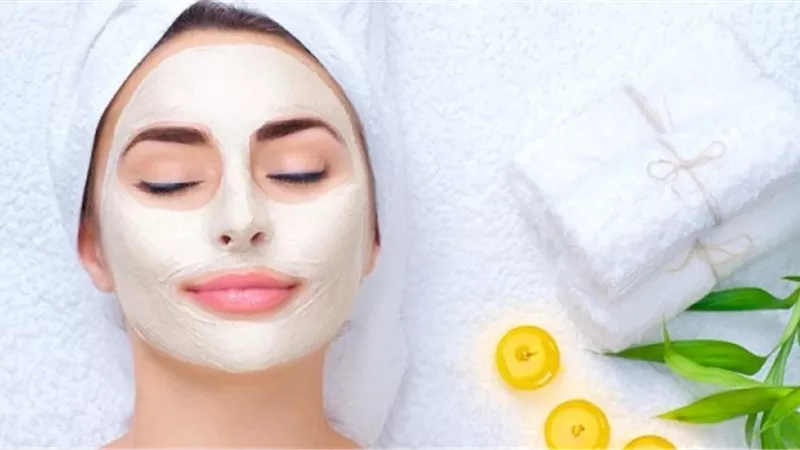 3 ماسكات طبيعية لترطيب البشرة