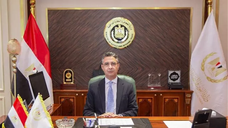وزير التموين يقبل استقالة مستشار الوزير ورئيس التنمية