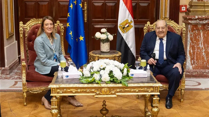 رئيس مجلس الشيوخ يستقبل رئيسة البرلمان الأوروبي والوفد المرافق لها