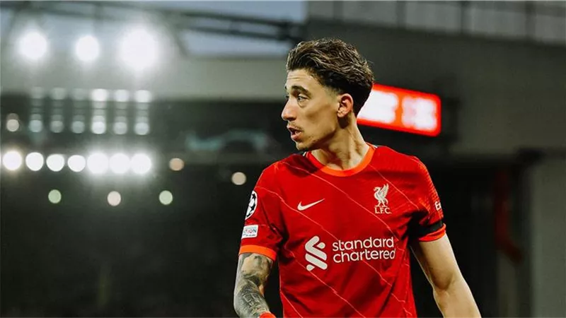 تقييم أداء تسيميكاس فى مباراة ليفربول وتوتنهام