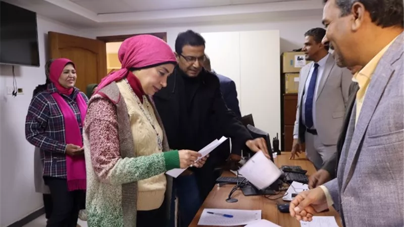 إنتخاب أعضاء صندوق علاج أعضاء هيئة التدريس بجامعة الأقصر