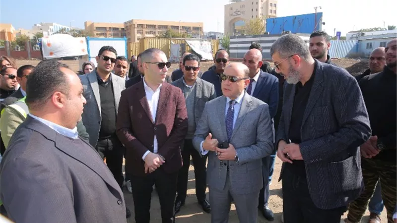 محافظ كفرالشيخ يتفقد موقع إنشاء المنطقة التجارية اللوجستية الأولى