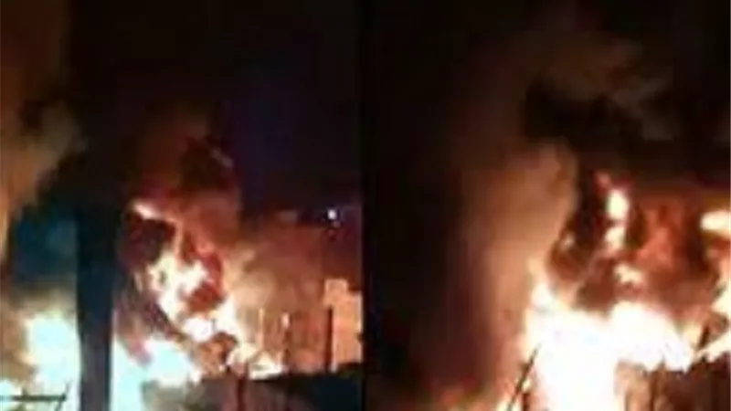 محافظ القاهرة يتفقد موقع حريق ٤ مصانع بحى منشاة ناصر