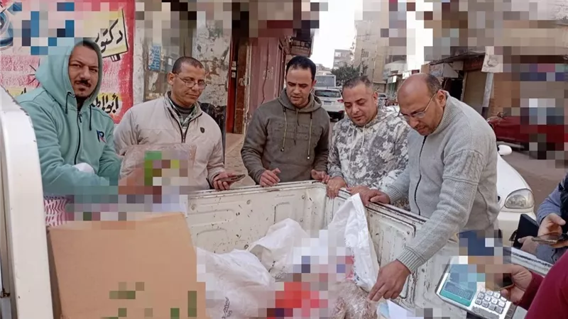 ضبط٢٠٠ برميل مخلل زيتون و2 طن ملح طعام فى حملات تموينية بالبحيرة