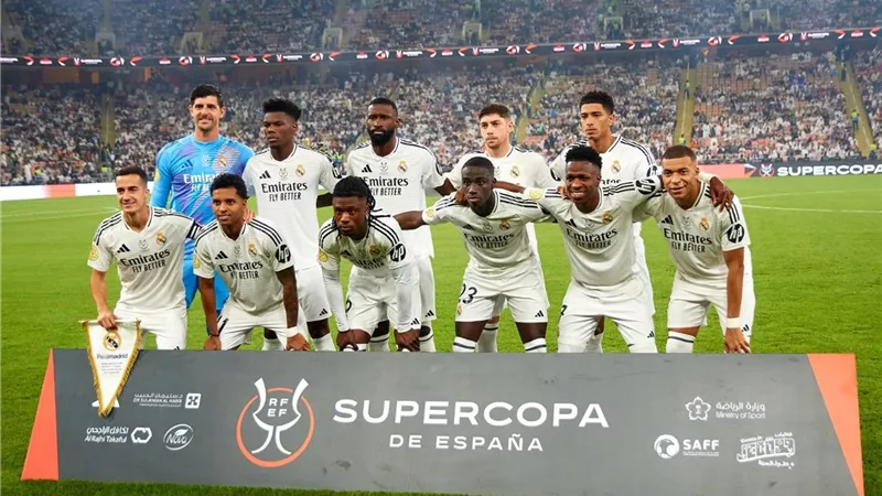 ريال مدريد يتأهل للنهائى أمام برشلونة بثلاثية في شباك مايوركا