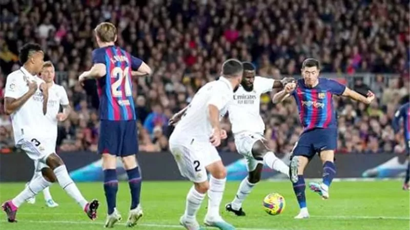 تاريخ مواجهات ريال مدريد وبرشلونة قبل موقعة نهائي السوبر