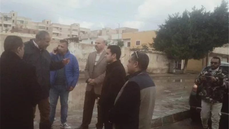 إستمرار رفع درجة الاستعداد لمواجهة الأحوال الجوية بمطروح