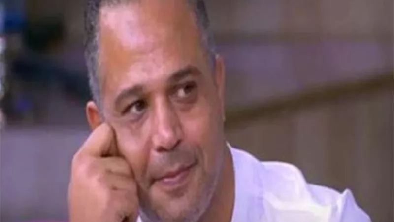 كامل العدد.. تلت التلاتة إكس لانس ..أخر أعمال مصطفى درويش