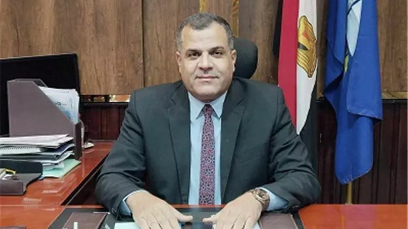 بسبب التليفون المحمول التحقيق مع ٣ مراقبين بالتعليم الفني بدمياط