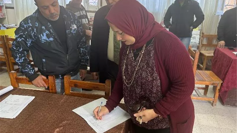 104 ألف و247 طالبا أدوا امتحانات المراحل التعليمية بمطروح