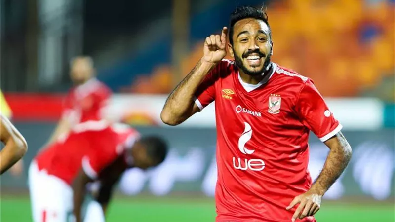 بجانب الاتحاد الليبي .. عرض عربي جديد لضم كهربا