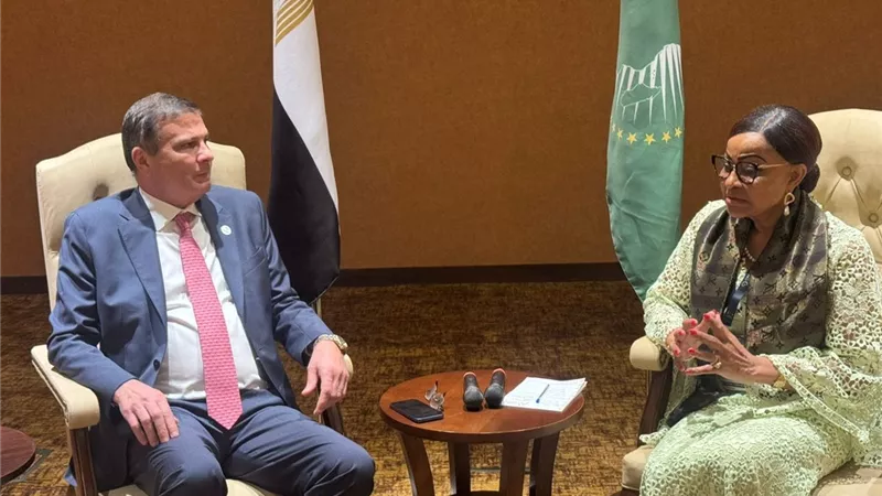 الاتحاد الافريقي يبحث إعتماد مركز للتغيرات المناخية في مصر