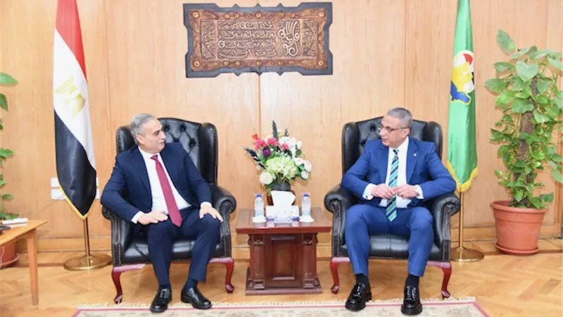 محافظ الفيوم يستقبل رئيس جهاز حماية المستهلك