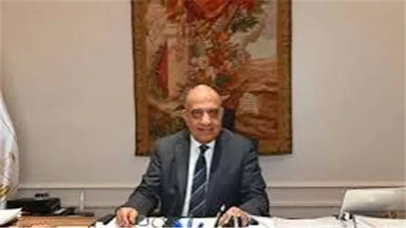 عصمت يعقد سلسلة من اللقاءات خلال فعاليات الوكالة الدولية للطاقة