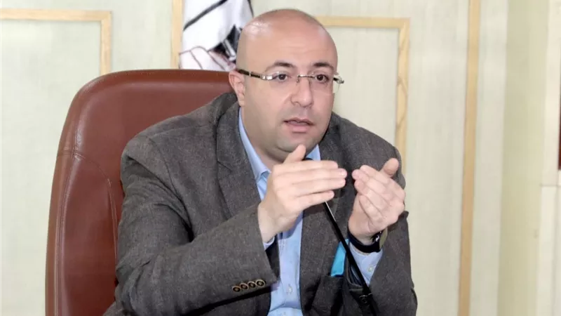 محافظ بني سويف يستعرض التقرير السنوي لإنجازات القطاع الصحي