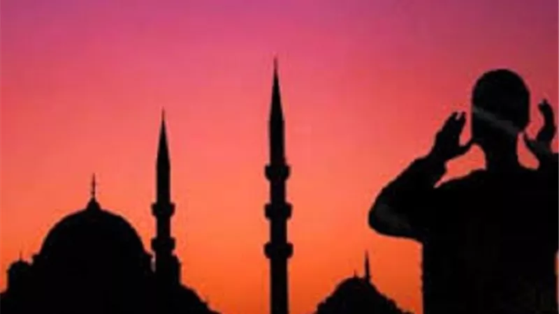دقائق ويؤذن لصلاة العصر