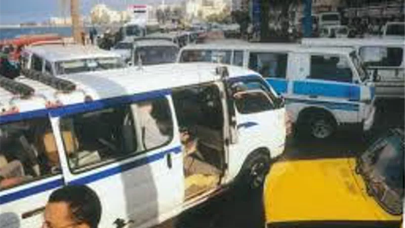 سائقى الميكروباص هم الرابحون