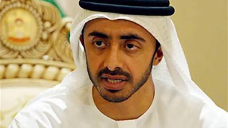 وزير الخارجية الإماراتي: نؤكد أهمية وحدة السوريين لبناء سوريا مستقرة وآمنة