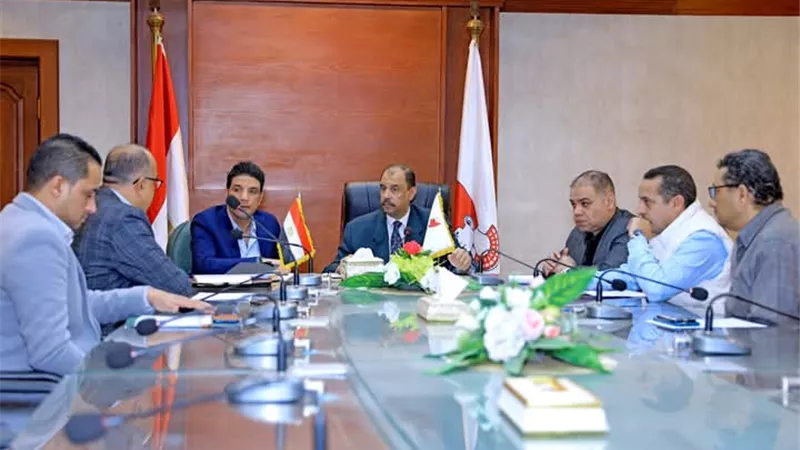 محافظ سوهاج إعادة تأهيل 16 ألف منزل ضمن مبادرة 