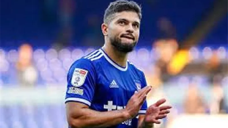 سام مرسي بديلاً.. تشكيل إيبسويتش تاون أمام بريستول بكأس الاتحاد