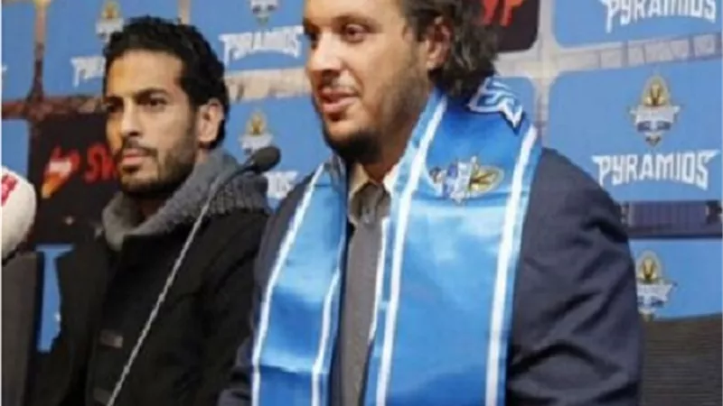 بيراميدز يوجه الشكر لوزير الرياضة بعد التدخل لحل أزمة طائرة الفريق