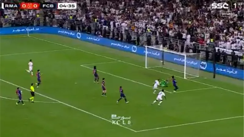 شاهد.. هدف مبابي الأول لـ ريال مدريد ضد برشلونة بالسوبر الإسباني
