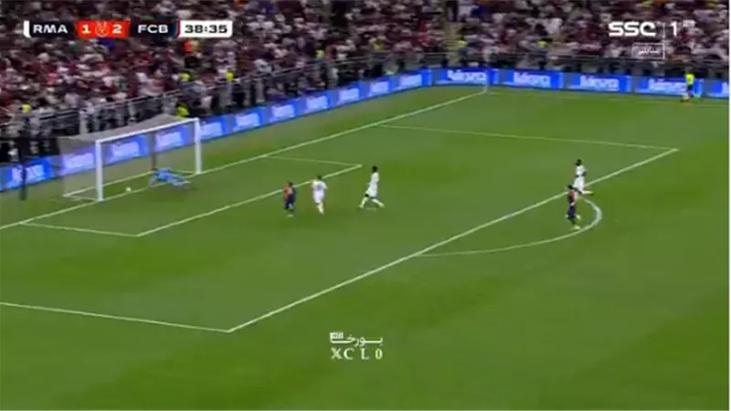 الكلاسيكو.. رافينيا يسجل الهدف الثالث لبرشلونة فى مرمى ريال مدريد