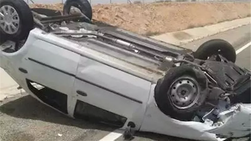 إصابة 3 من أسرة واحدة فى أنقلاب سيارة ملاكى فى المنيا