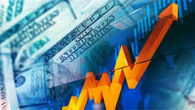 الدولار يسطر على العملات الرئيسية بعد تقرير الوظائف القوي