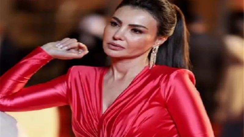 دينا فؤاد تستكمل مشاهدها مع مصطفى شعبان فى 