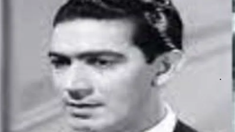 منير مراد.. لم يكمل دراسته ..وأصيب بحالة اكتئاب قبل رحيله..