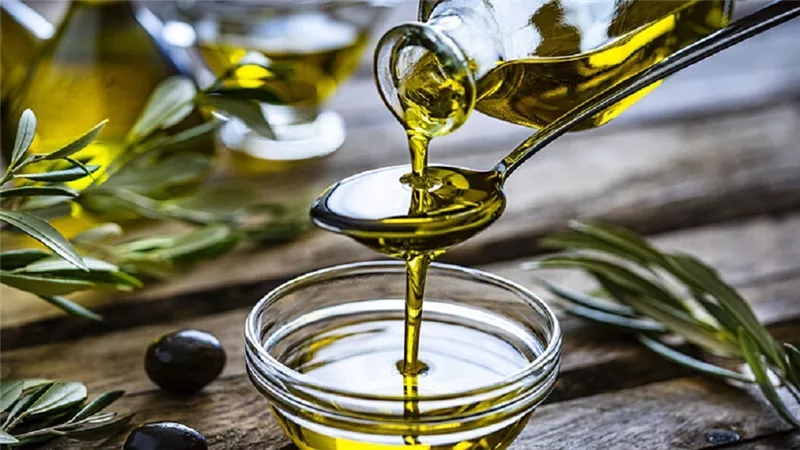 أسباب فساد زيت الزيتون
