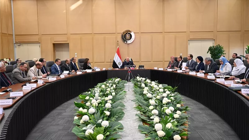 الوزير يبحث مع 34 شركة استثمارية صناعية تطوير التدريب المهني