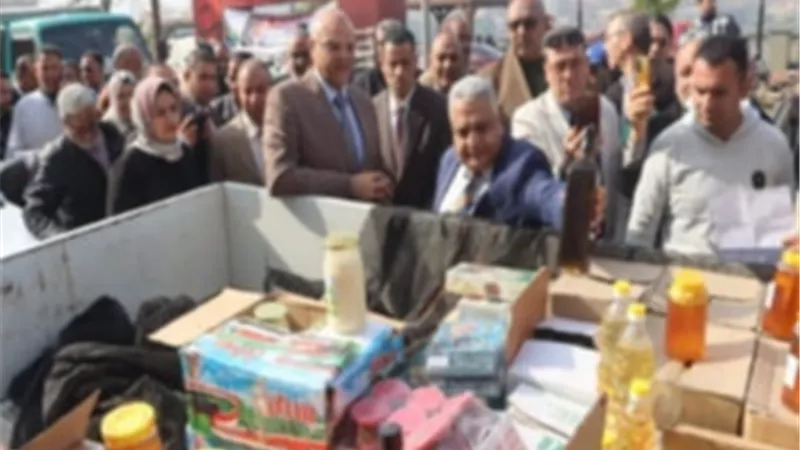 محافظ القليوبية يوجه بتشديد الرقابة على بيع المنتجات الغذائية