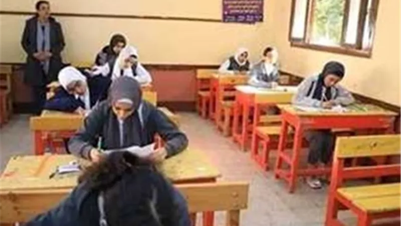اولياء امور مصر ترصد شكاوى الطلاب خلال امتحانات نصف العام