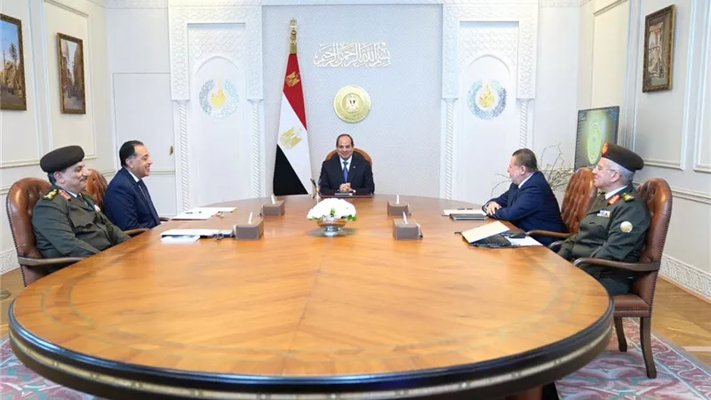 الرئيس السيسي يؤكد ضرورة تطوير آليات وأدوات الدولة المعنية بالشمول المالي