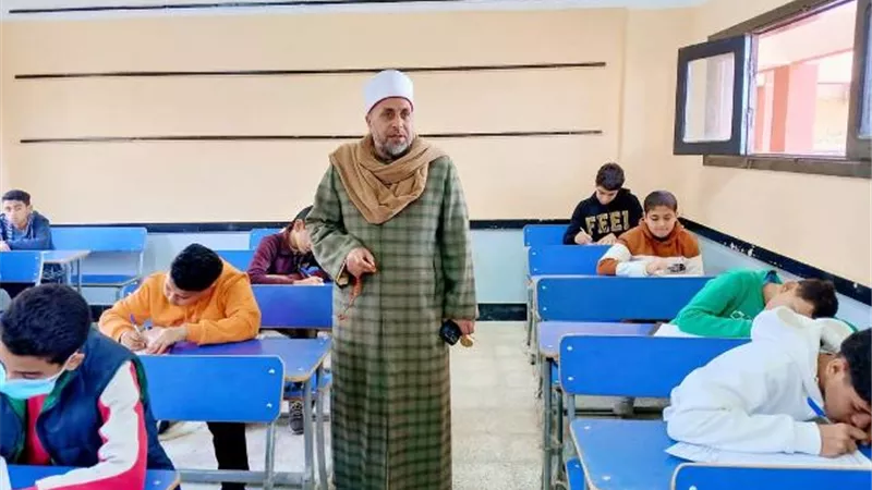 انطلاق امتحانات الشهادتين الاعدادية والابتدائية بأزهر الشرقية