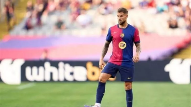 برشلونة يعلن تفاصيل إصابة نجم الفريق بكلاسيكو السوبر