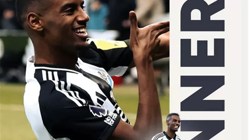 إيزاك يتوج بجائزة أفضل لاعب فى ديسمبر بالدوري الإنجليزي