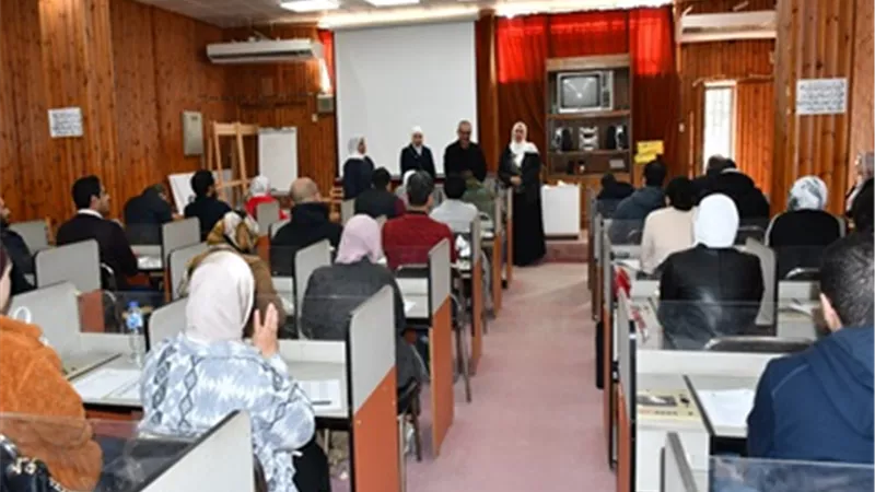 جامعة قناة السويس: مركز اللغات والترجمة يعزز مهارات اللغة