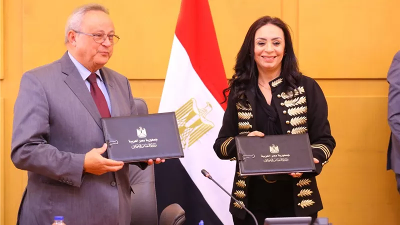وزيرة التضامن:نعمل على إحداث طفرة في الخدمات المقدمة لكبار السن